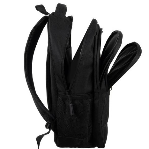 Plecak 22L - czarny Kruzzel 24524 Plecak 22L - czarny Kruzzel 24524