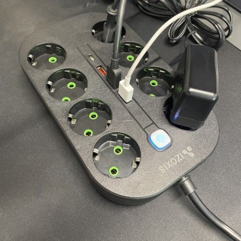 Przedłużacz - listwa zasilająca USB Izoxis 24460 Przedłużacz - listwa zasilająca USB Izoxis 24460